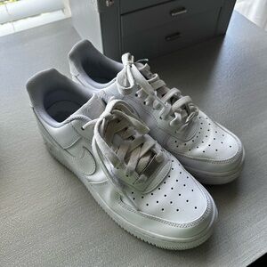 Nike women’s Air Force 1